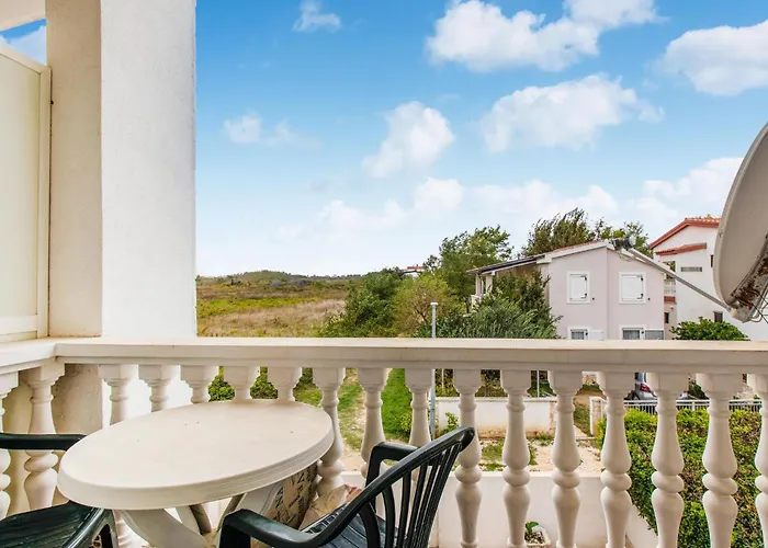 Appartement Beautiful In With Wi-fi